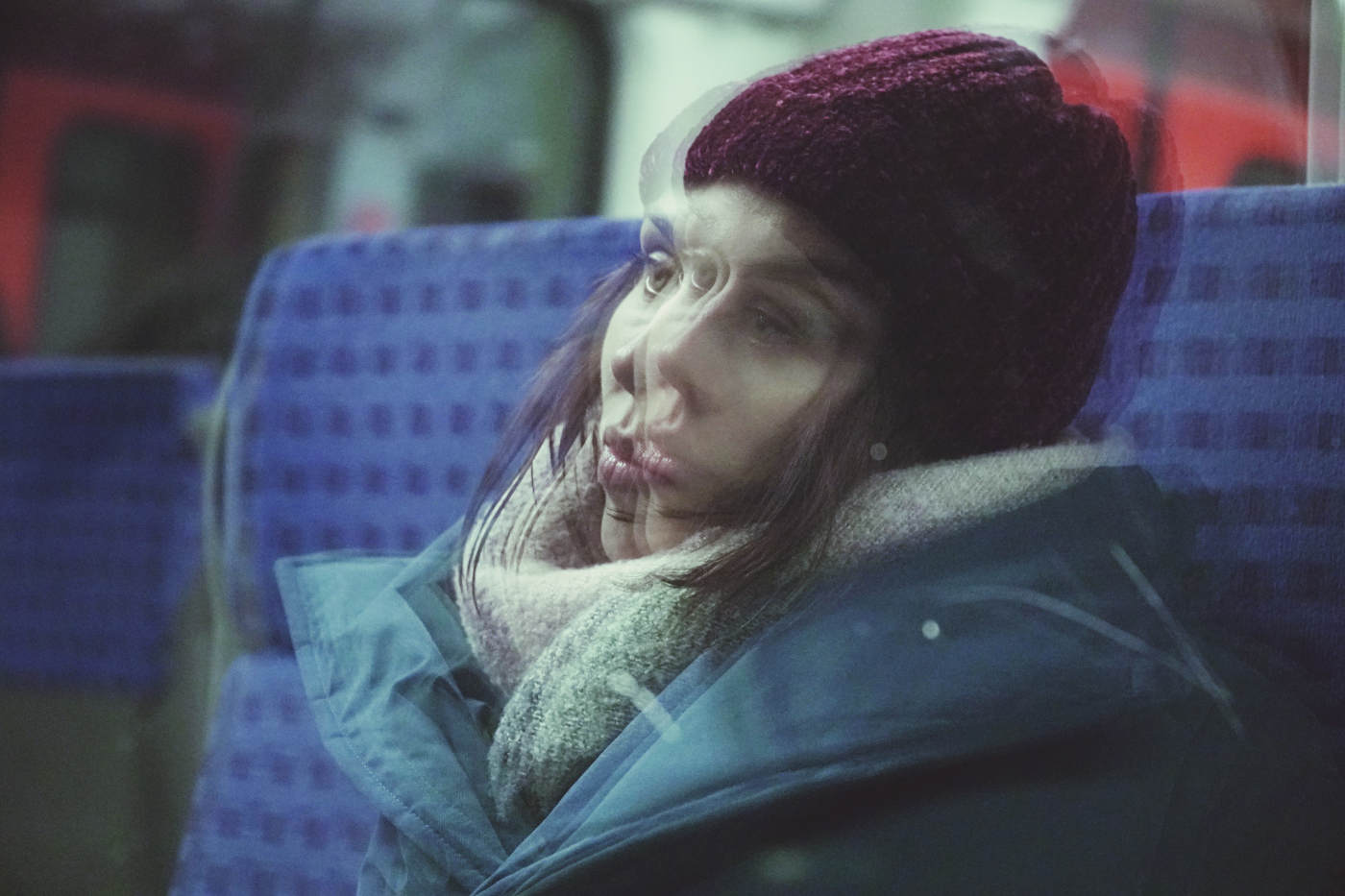 Fuga dysocjacyjna – osoba doświadczająca dysocjacji i utraty tożsamości